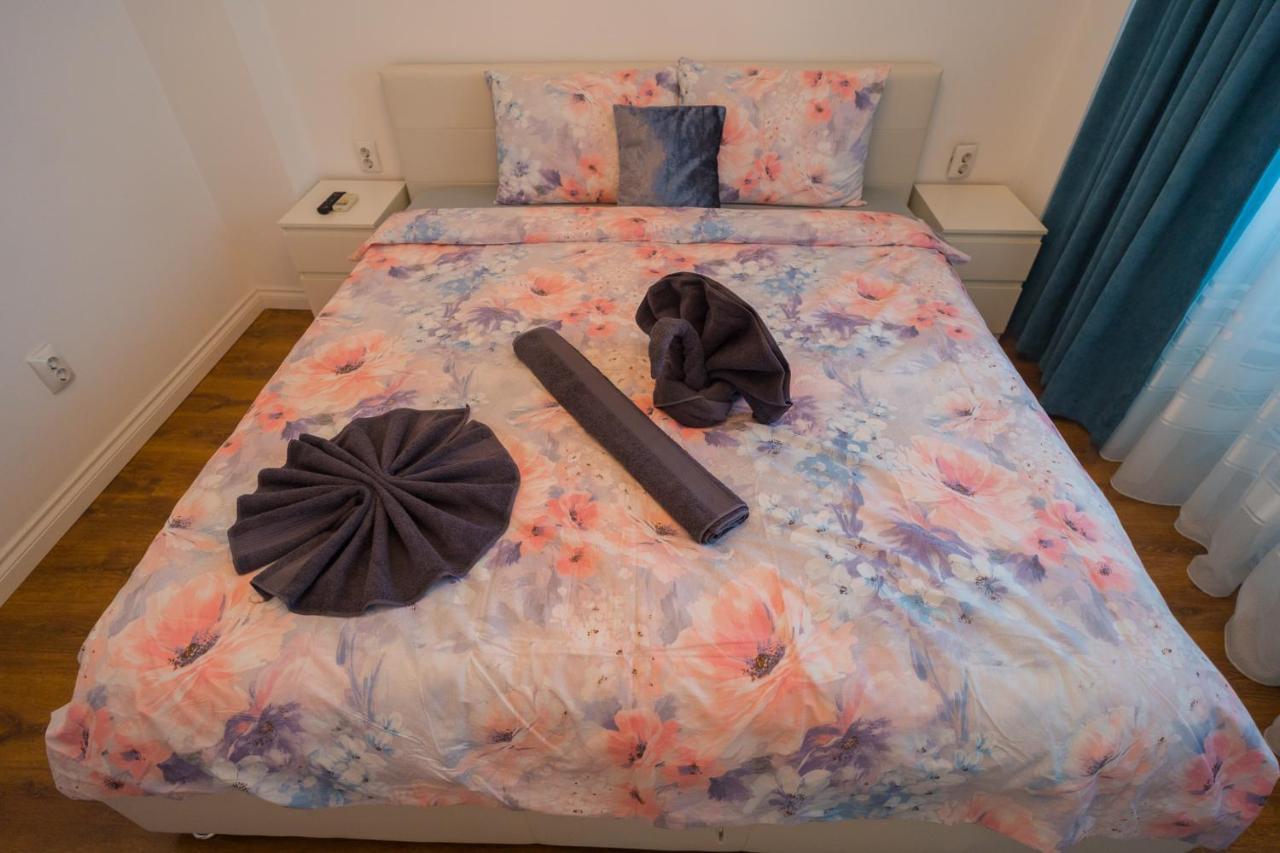 Cozy & Spacious 2Br Apartment With Netflix Bukarest Exterior foto